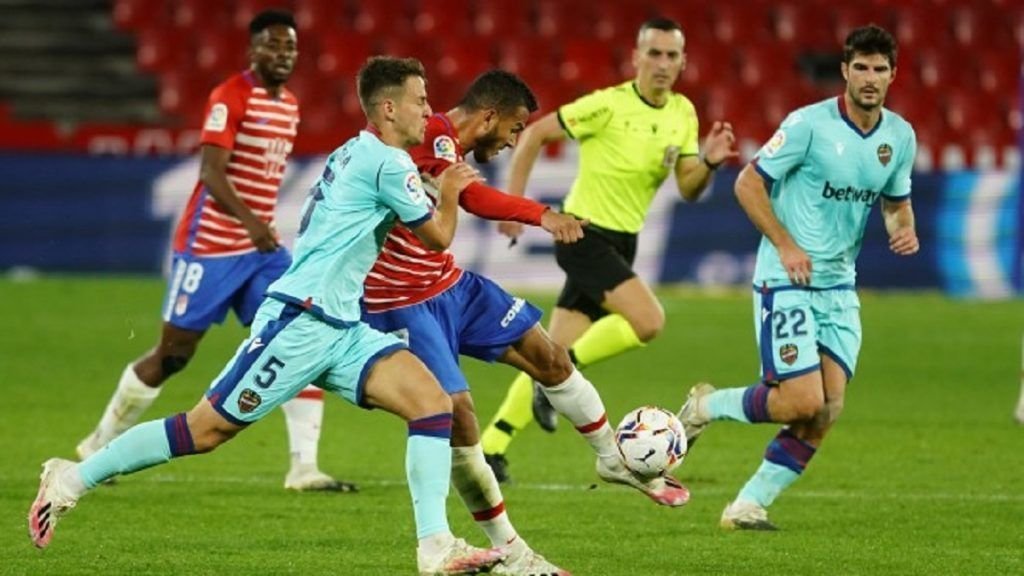 Granada CF, Levante UD