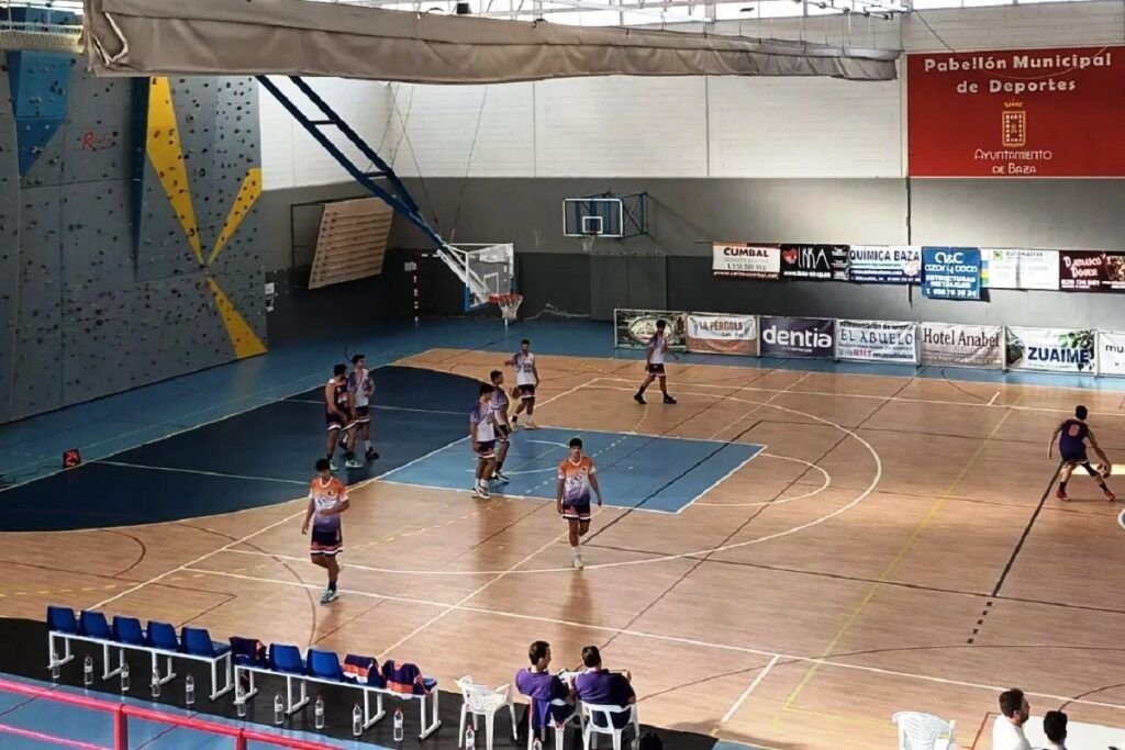 El Club Baloncesto Baza disputará