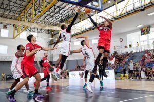 Coviran Granada alza trofeo