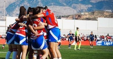 Una locomotora este Granada Femenino