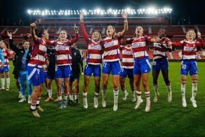 Un brillante Granada Femenino