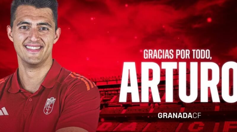 Arturo Ruiz decide dejar