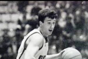 Eduardo Clavero muñeca de seda