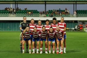 Un espeso Granada Femenino