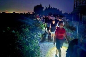 Jornada de senderismo nocturno