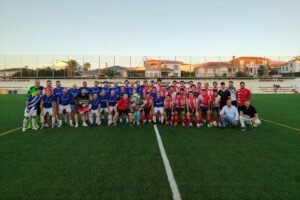 Otura recuerda a su vecino