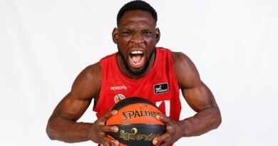 Babatunde Olumuyiwa, experiencia y energía