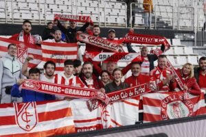 El Granada CF no agarra el triunfo