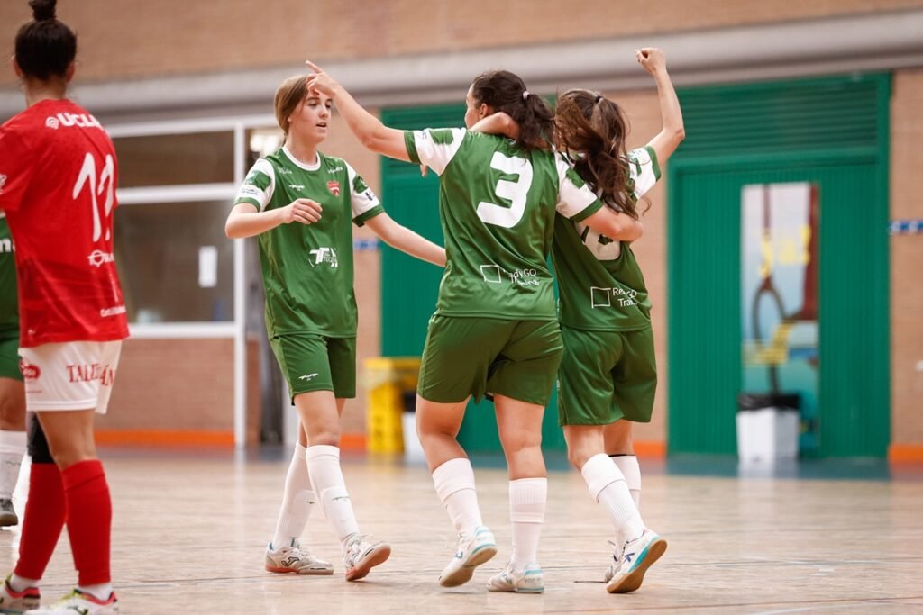 El Granada FS Femenino firma