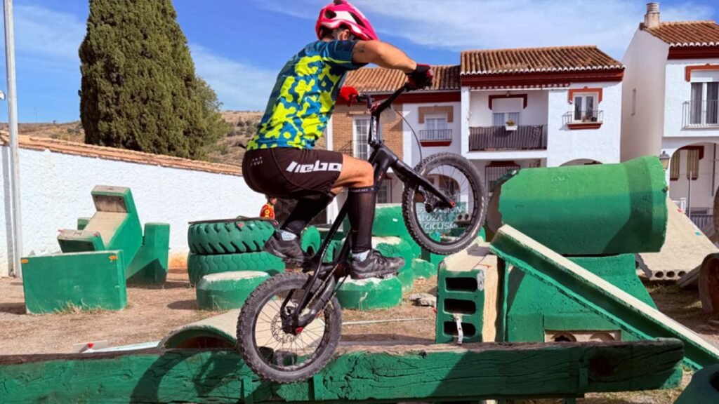 Brillante cierre en Huétor Vega