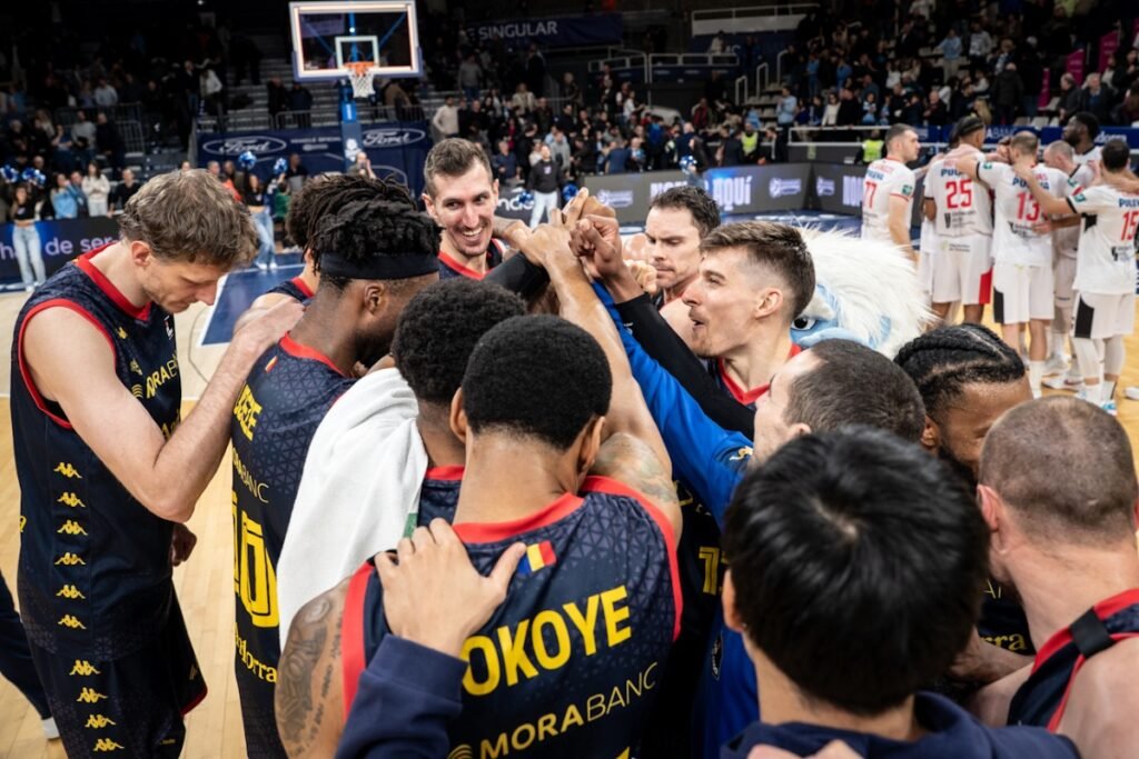 Mermado de efectivos y de respeto arbitral