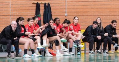 Partido femenino sin historia