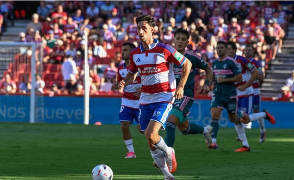 Un impreciso Granada CF empata
